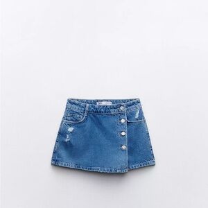 New - Zara Distressed Blue Denim Skirt